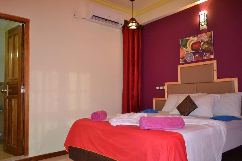 Ui Hotels