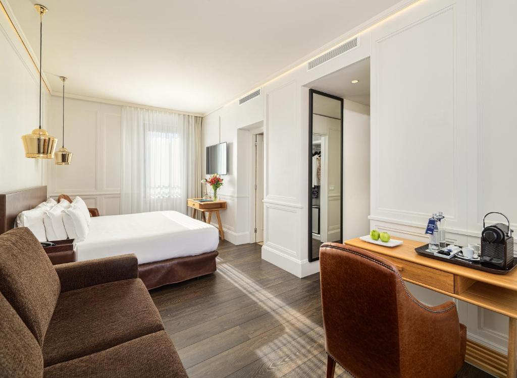 H10 Montcada Boutique Hotel