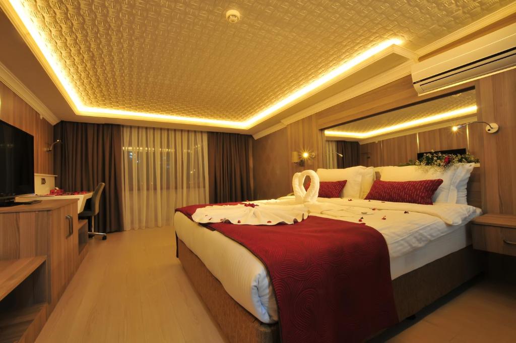 Ramada by Wyndham Usak
