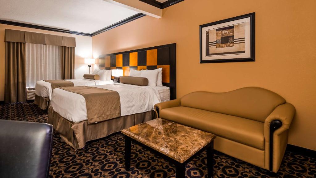 BEST WESTERN PLUS Airport Inn and Suites