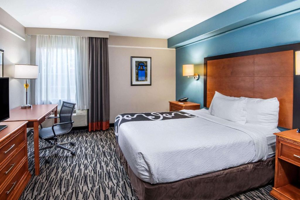 La Quinta Inn by Wyndham San Antonio Brooks City Base
