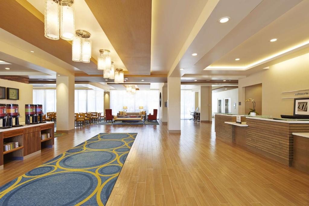 HAMPTON INN SAN DIEGO/MISSION VALLEY