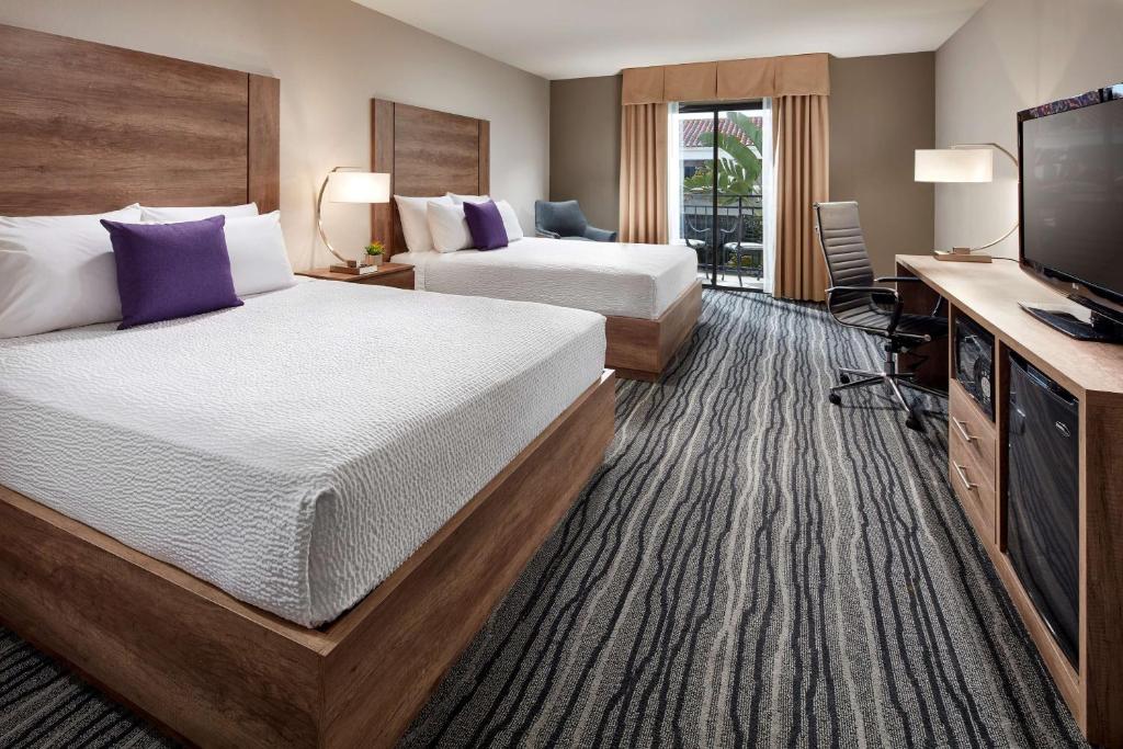 Best Western Plus Posada Royale Hotel & Suites