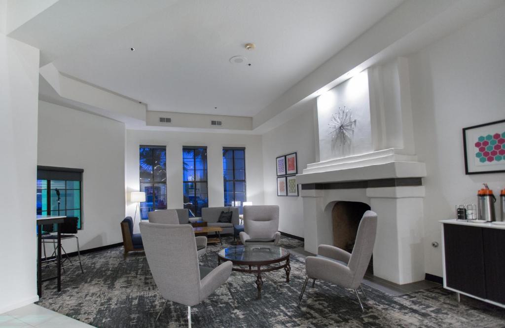 Best Western Plus Posada Royale Hotel & Suites