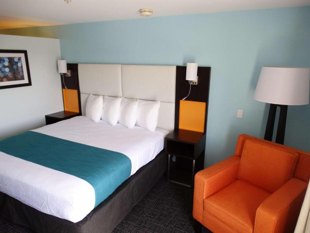 Best Western Plus Kissimmee-Lake Buena Vista South Inn & Suites