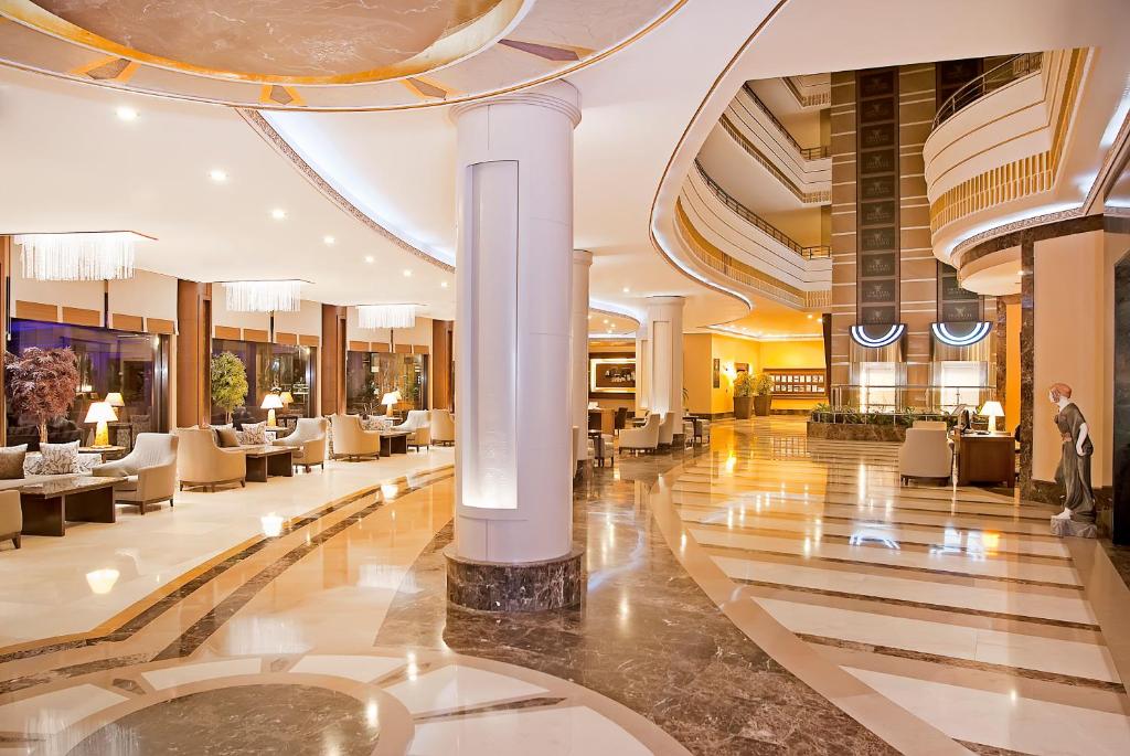 Imperial Sunland Resort Hotel