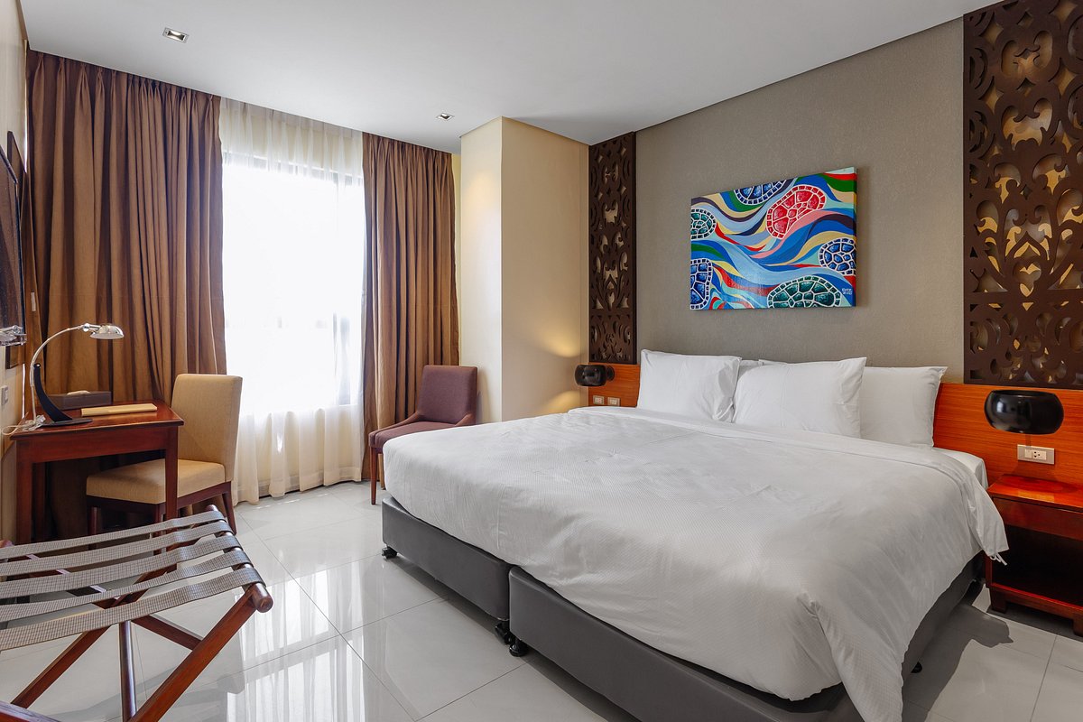Summit Hotel Tacloban