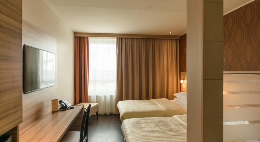 Leonardo Hotel Vienna Hauptbahnhof (Formerly Star Inn Hotel Premium Wien Hauptbahnhof)