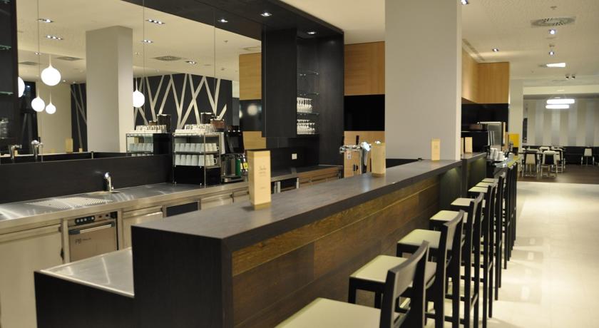 Leonardo Hotel Vienna Hauptbahnhof (Formerly Star Inn Hotel Premium Wien Hauptbahnhof)