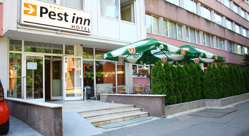 Pest Inn