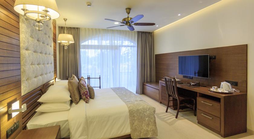 Acron Waterfront Resort- Member ITC Hotel Group