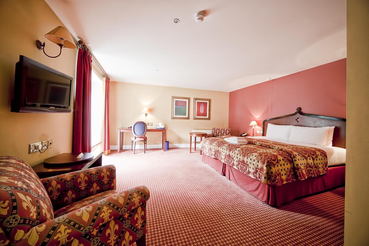 Brownsover Hall Hotel