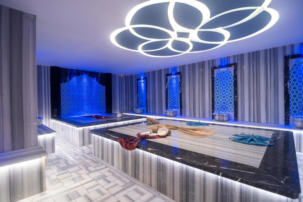 Grand Kolibri Prestige And Spa