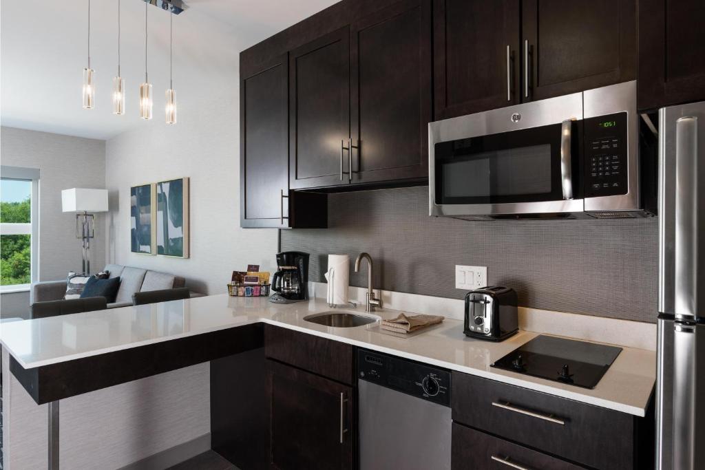 Residence Inn Detroit Sterling Heights