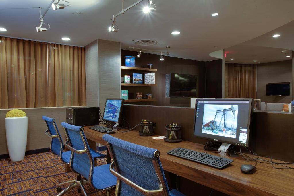Courtyard Republic Airport Long Island/Farmingdale