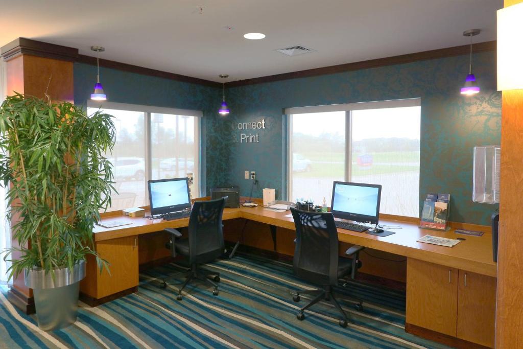 Fairfield Inn & Suites Des Moines Airport