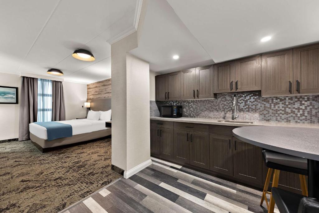 Best Western Parkway Hotel Toronto North