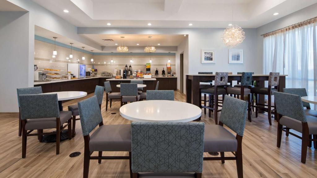 Best Western Plus Buda Austin Inn & Suites
