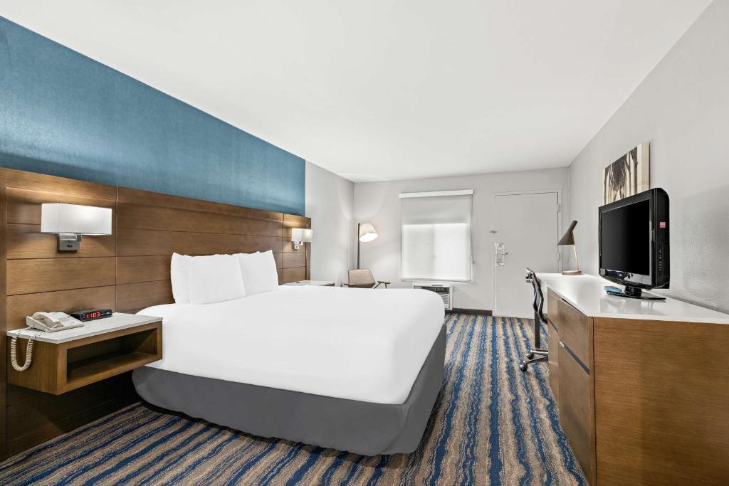 Best Western Chula Vista/Otay Valley Hotel