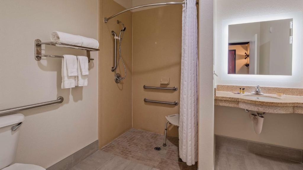 Best Western Plus Daphne Inn & Suites
