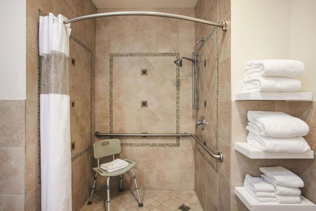 La Quinta Inn & Suites by Wyndham Dublin - Pleasanton