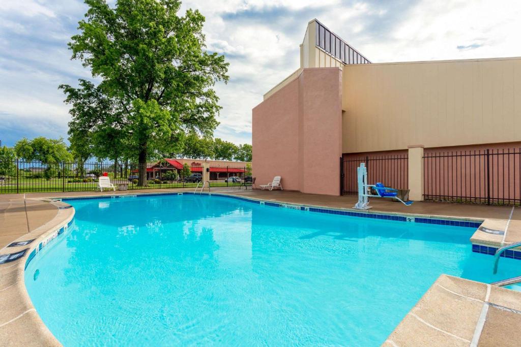 Baymont by Wyndham Elkhart