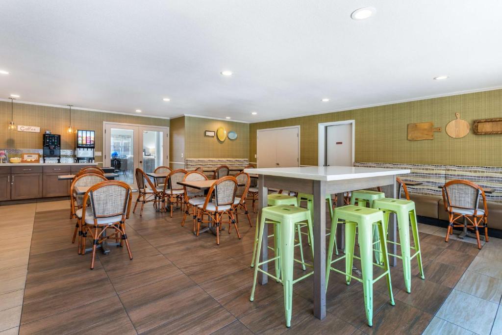 Best Western Plus Inn Scotts Valley
