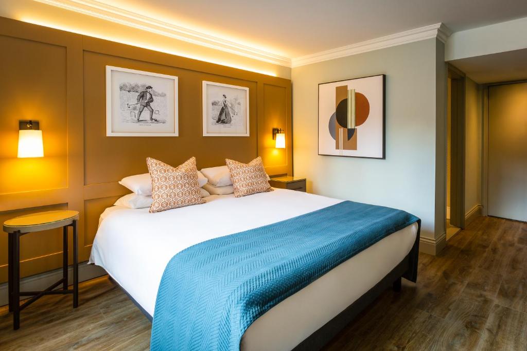 Mercure Farnham Bush Hotel