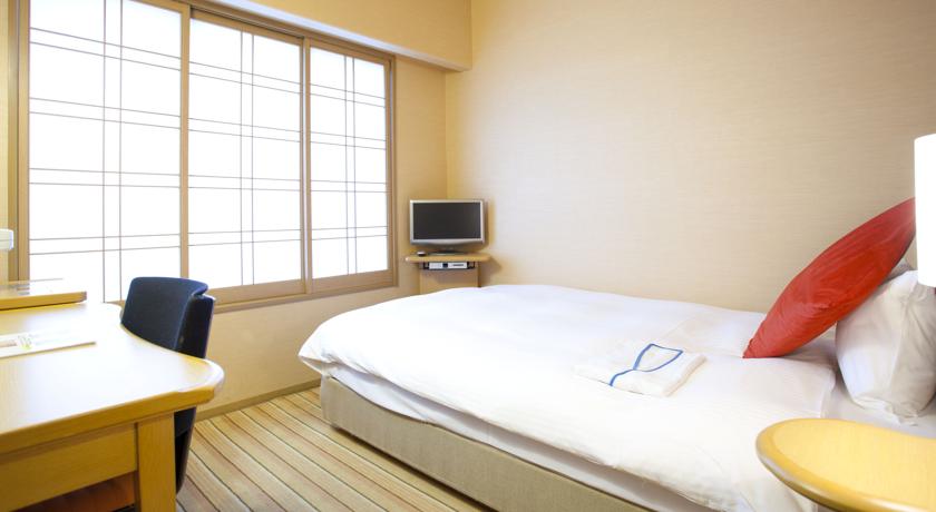 Pearl Hotel Yaesu