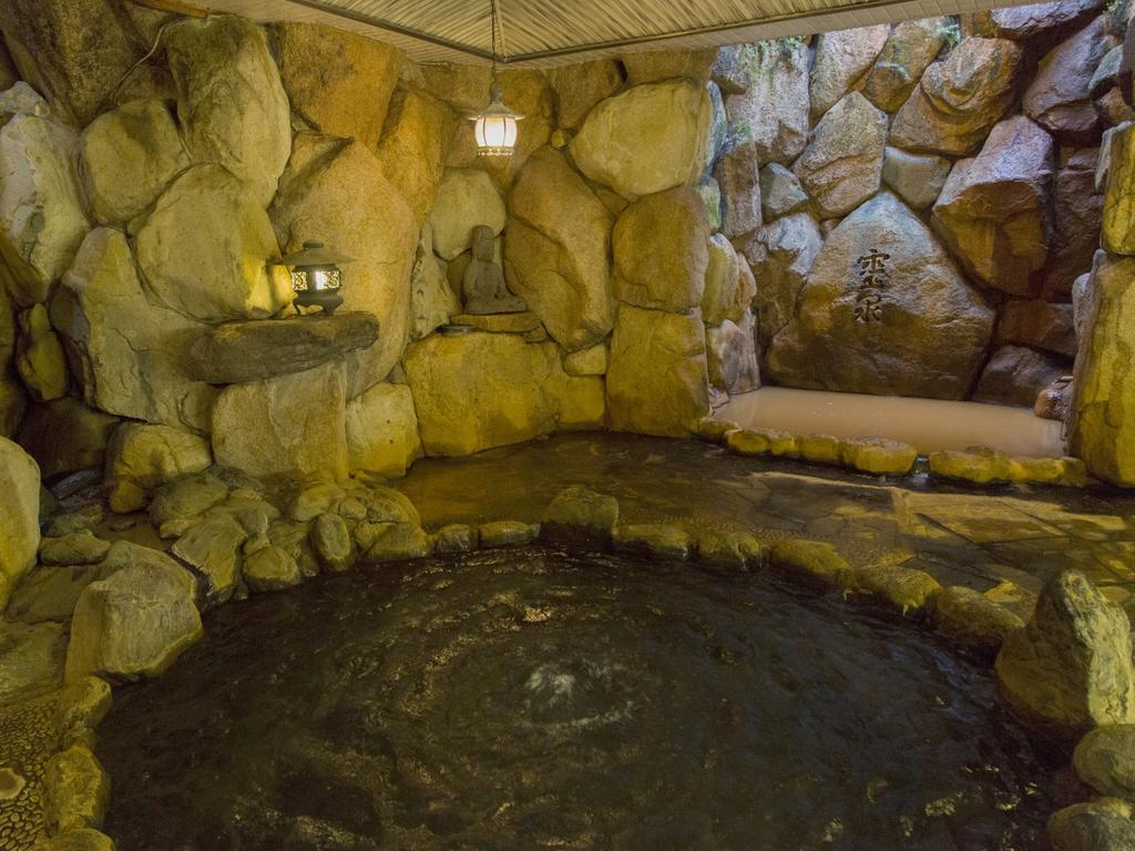 Arima Onsen Motoyu Kosenkaku