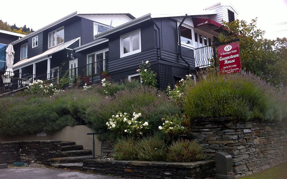 Queenstown House Boutique Bed & Breakfast & Apartments