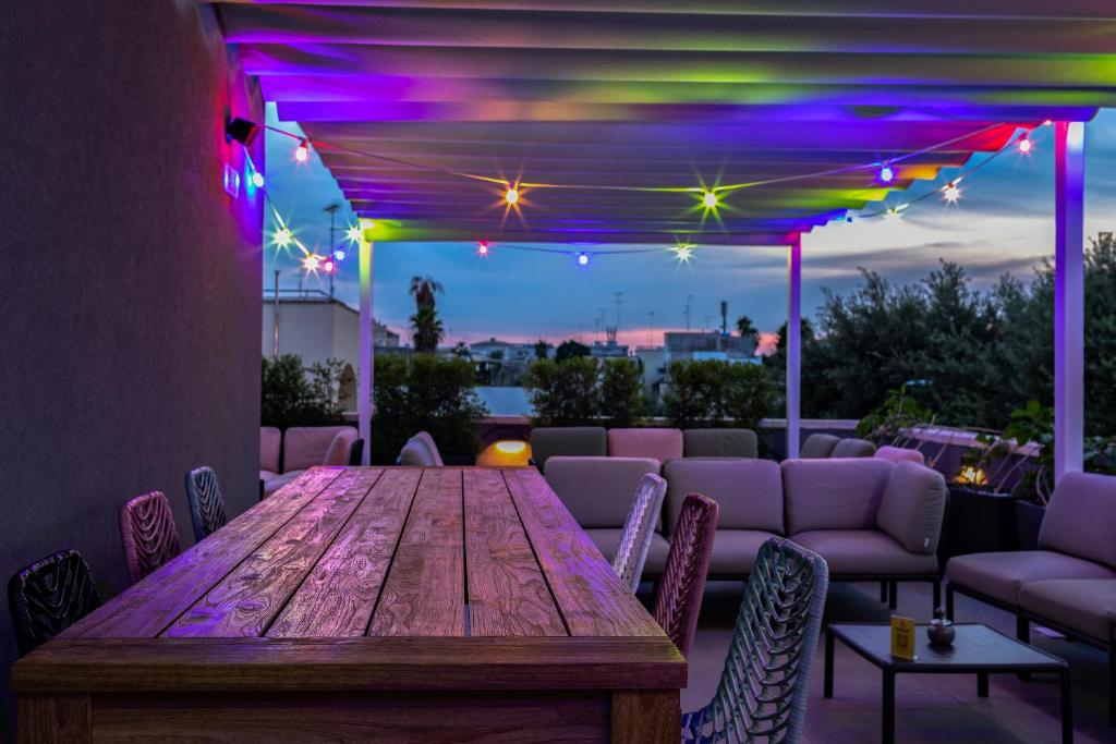 Arryvo Hotel