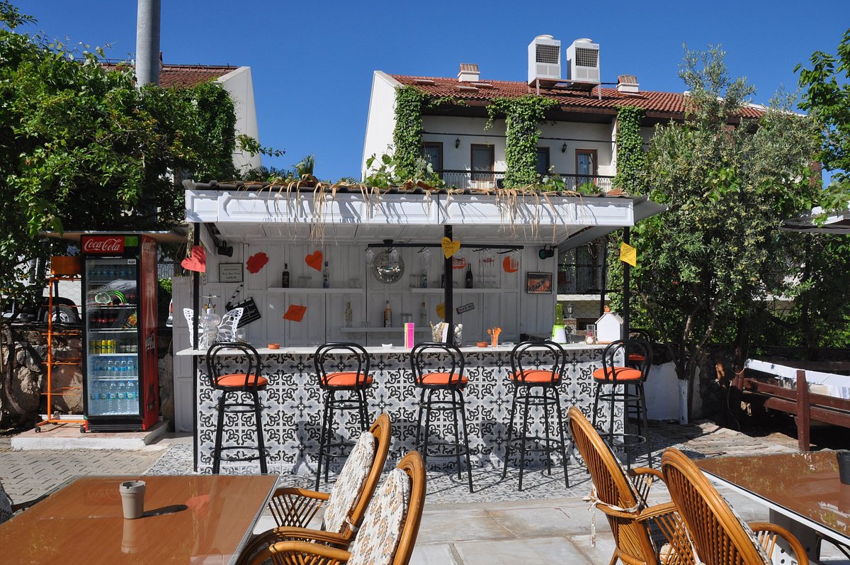 Mese Hotel And Apartments