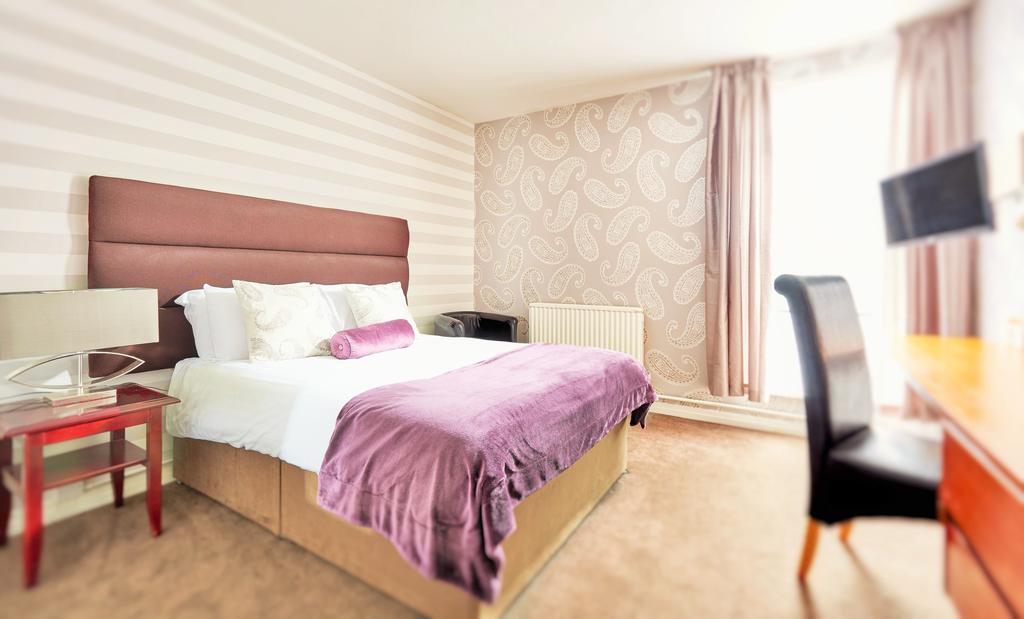 Corus St James Hotel