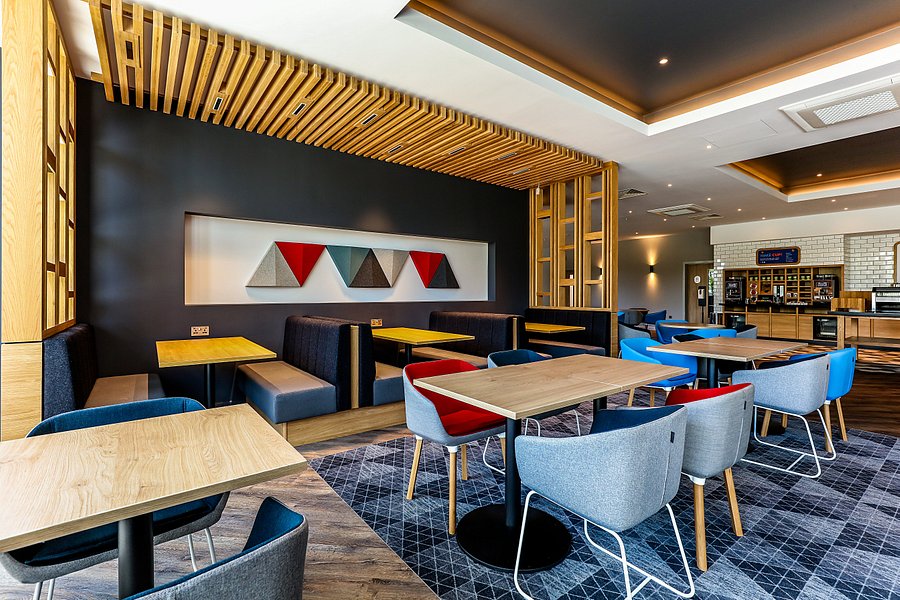 Holiday Inn Express Edinburgh City West (Formerly Holiday Inn Edinburgh City West)