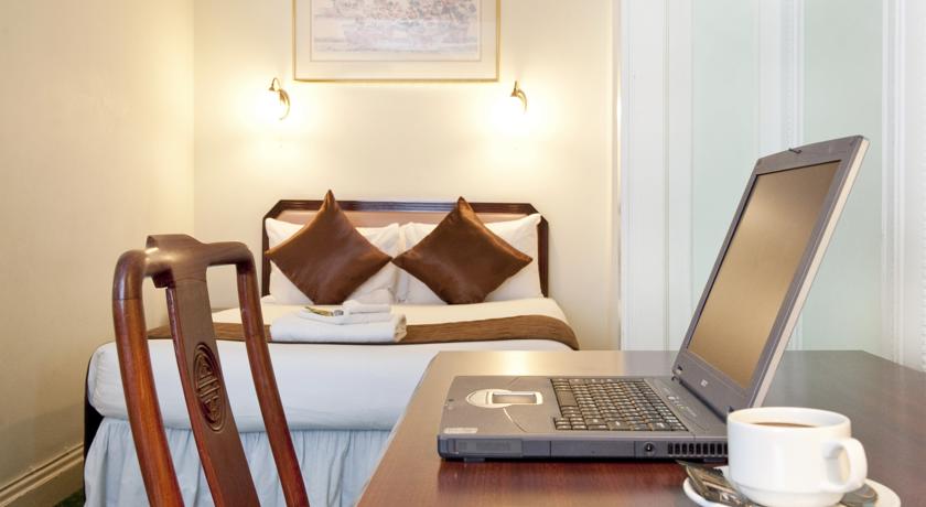 Astor Court Hotel