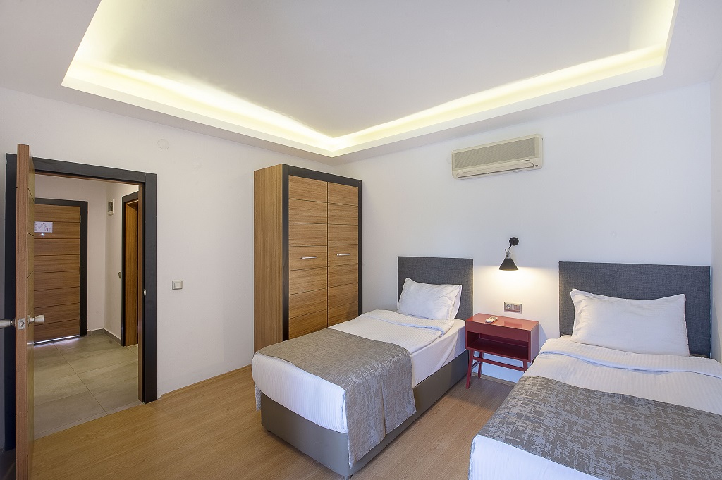 UTOPIA RESORT & RESIDENCE