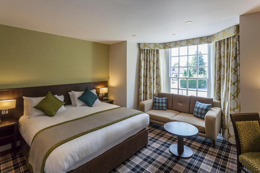 Best Western Plus Manchester Airport Wilmslow Pinewood Hotel