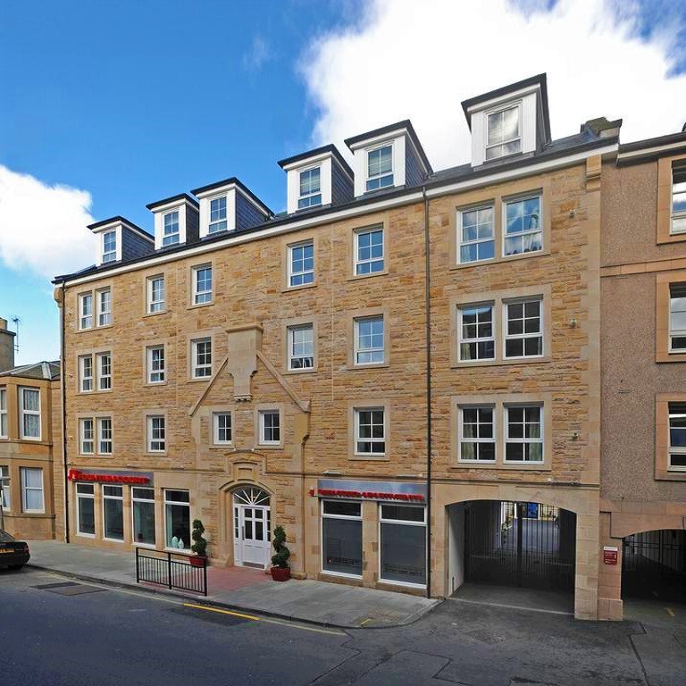 Fountain Court Apartments - Grove Executive