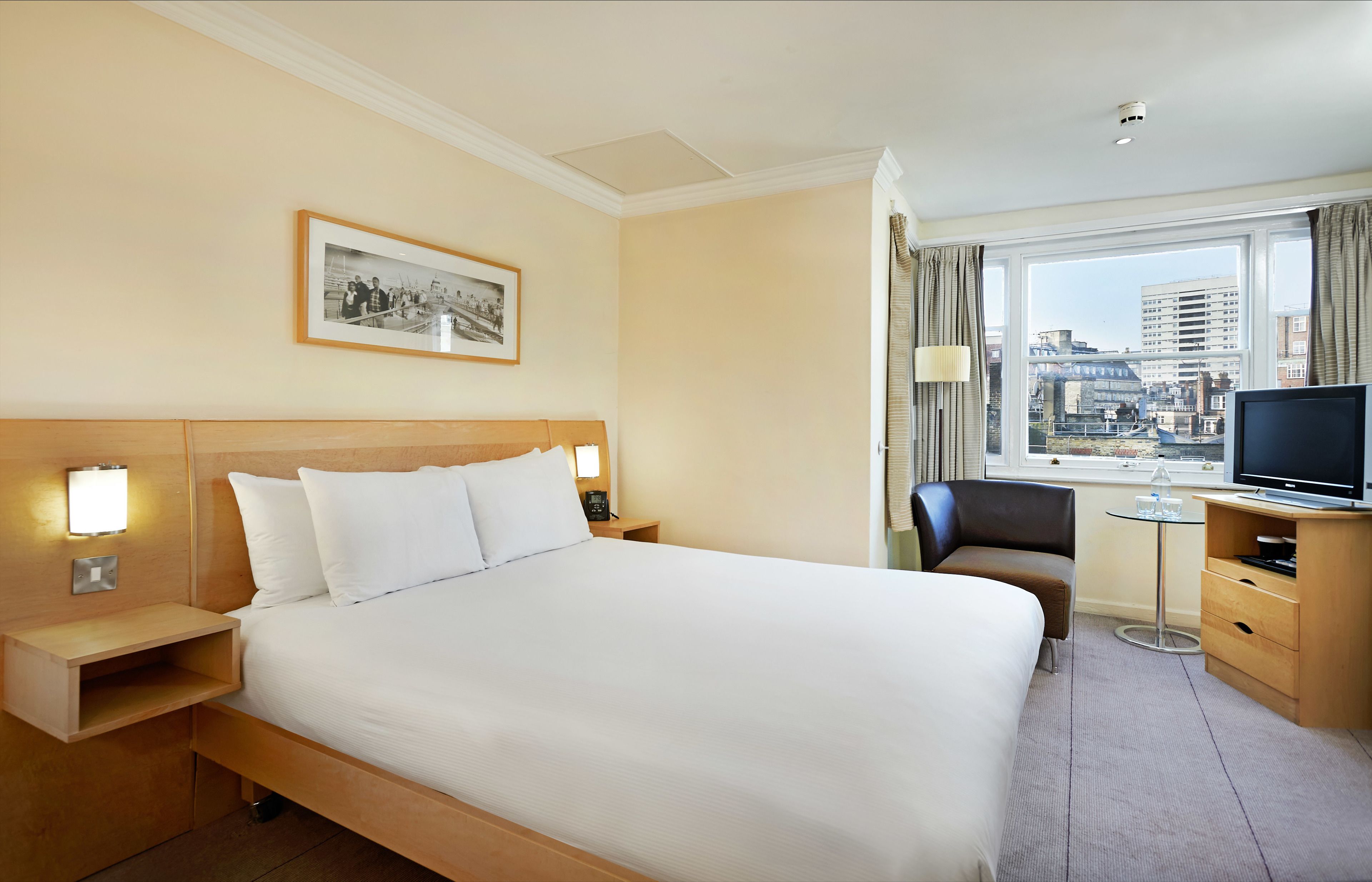 Hilton London Green Park Hotel