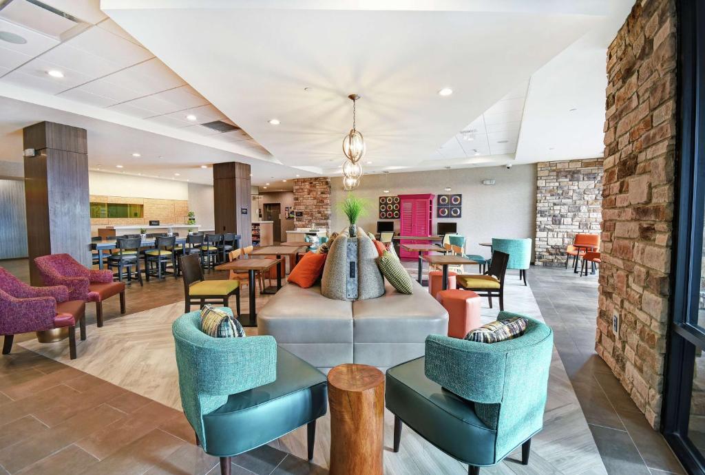Home2 Suites by Hilton Beloit