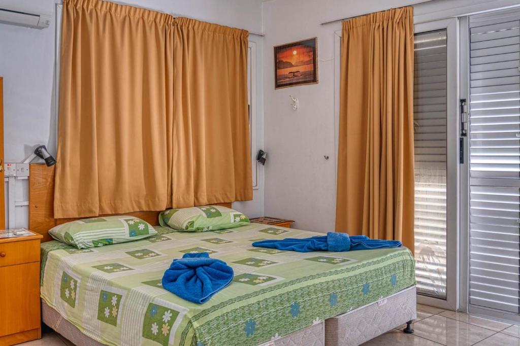 Apollonia Holiday Apartments