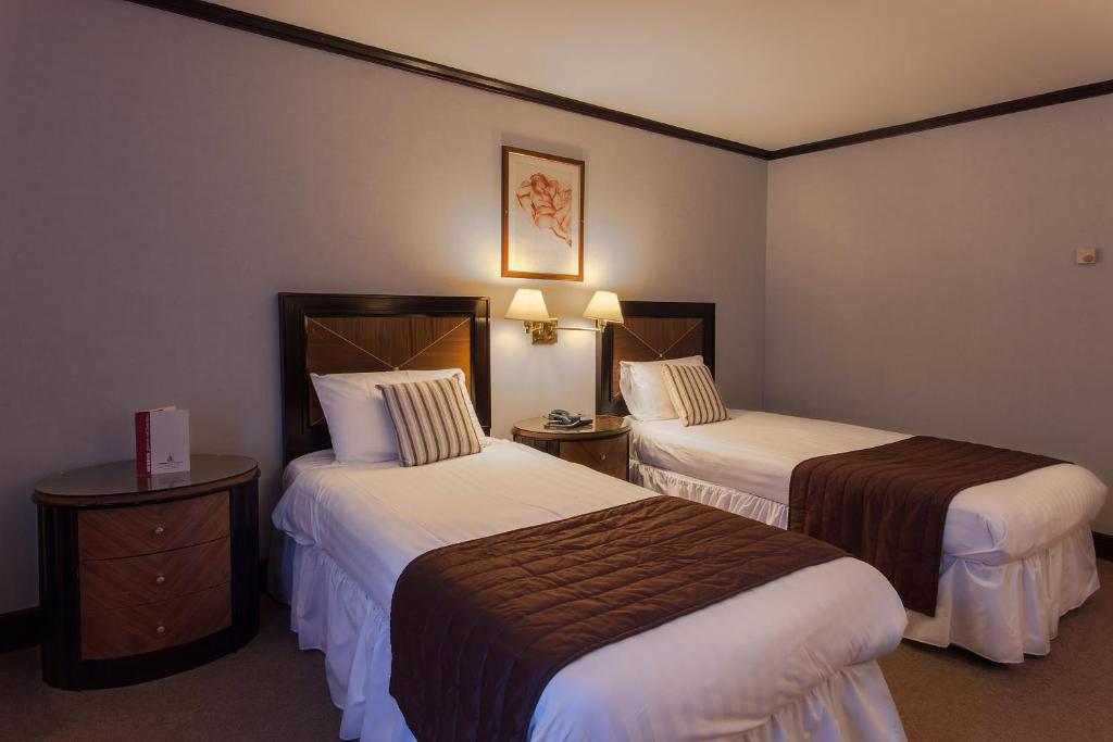 Europa Gatwick Hotel & Spa