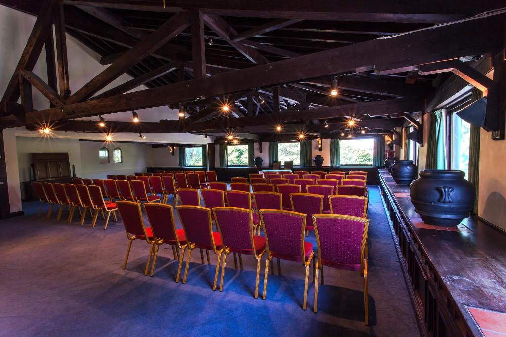Europa Gatwick Hotel & Spa