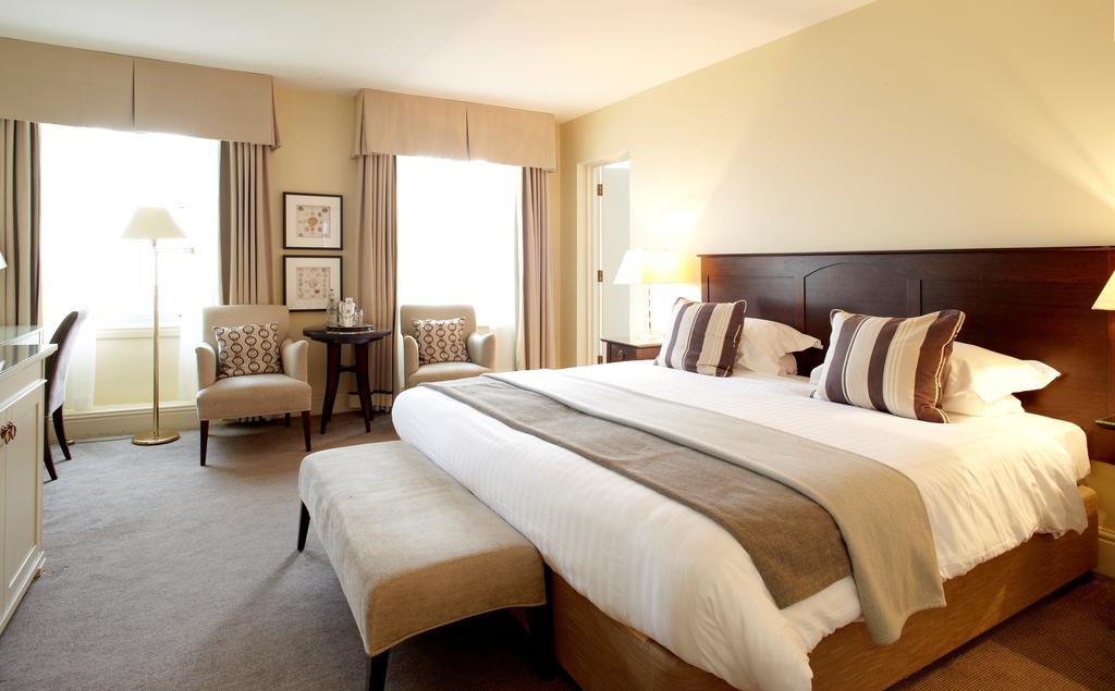 St. George's Hotel