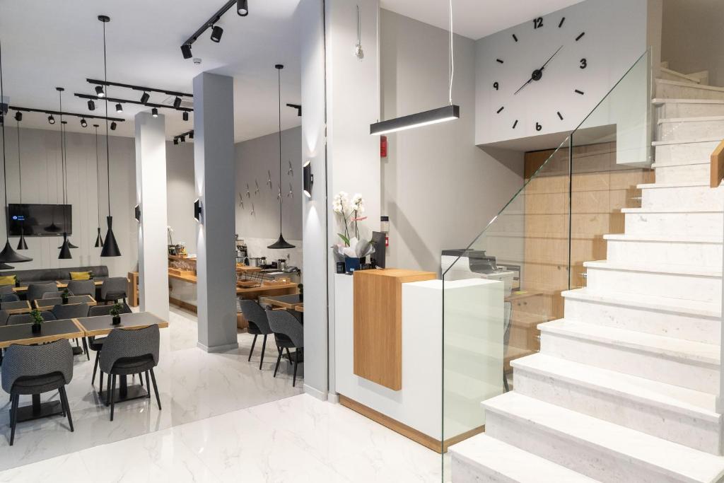 Grand Port Suites Thessaloniki