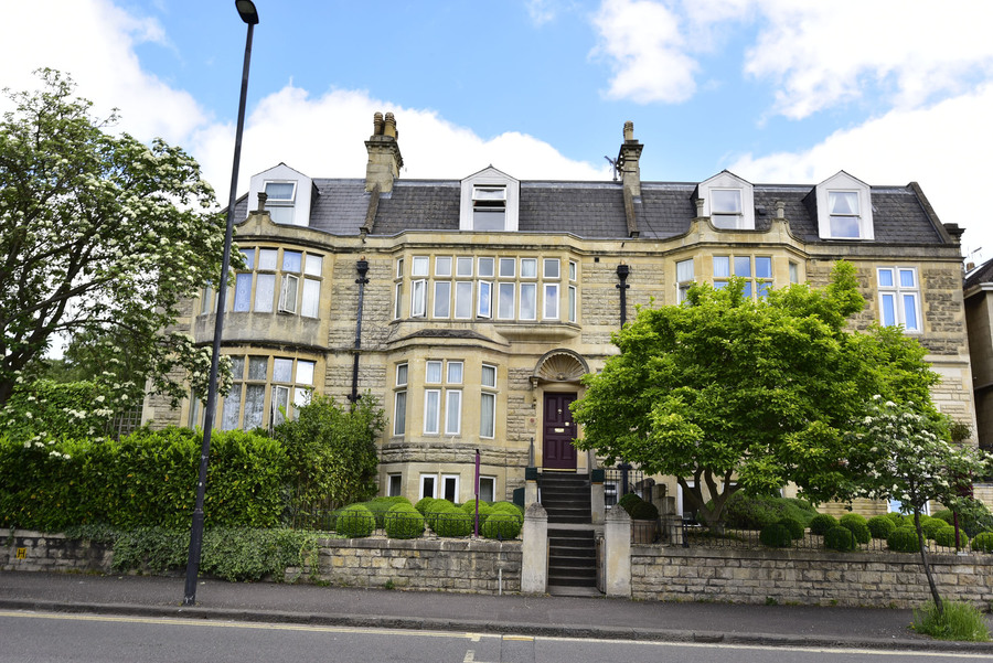 Brooks Guesthouse