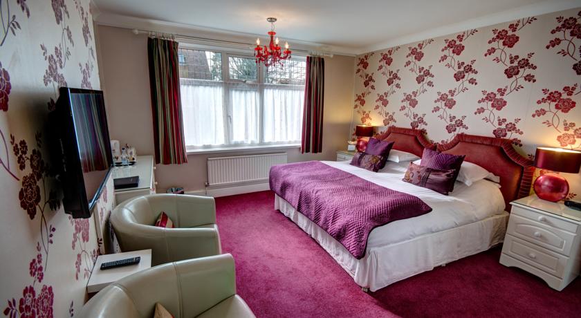 Grovefield Manor