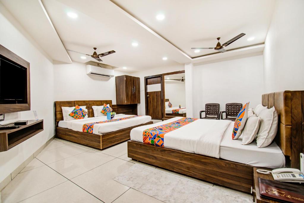 FabHotel Rajnandani Residency Bhawarkua