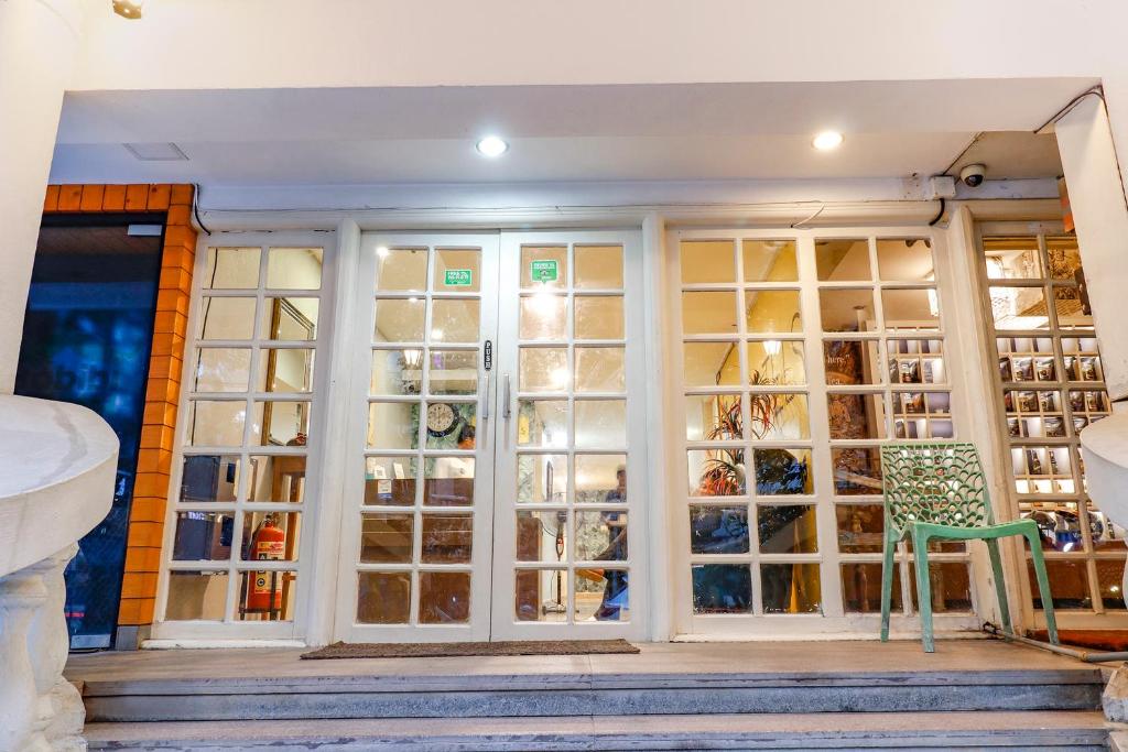 FabHotel Park Inn Indiranagar - Fully Vaccinated Staff